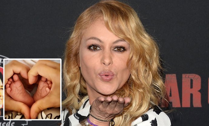 Paulina Rubio muestra imagen de su bebé