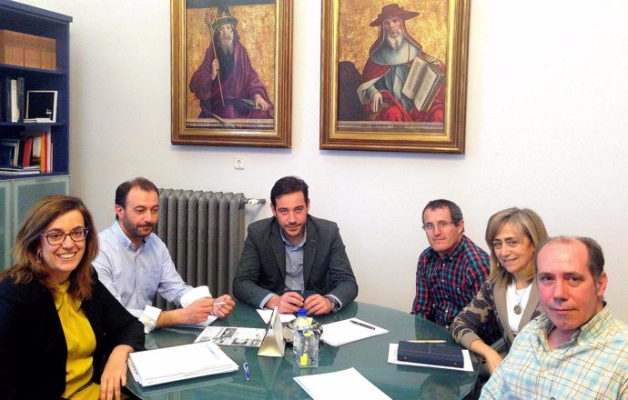 Reunión de la presidenta de la Diputación de Palencia en Antigüedad