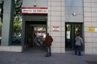 El gasto en prestaciones por desempleo baja un 10% en febrero