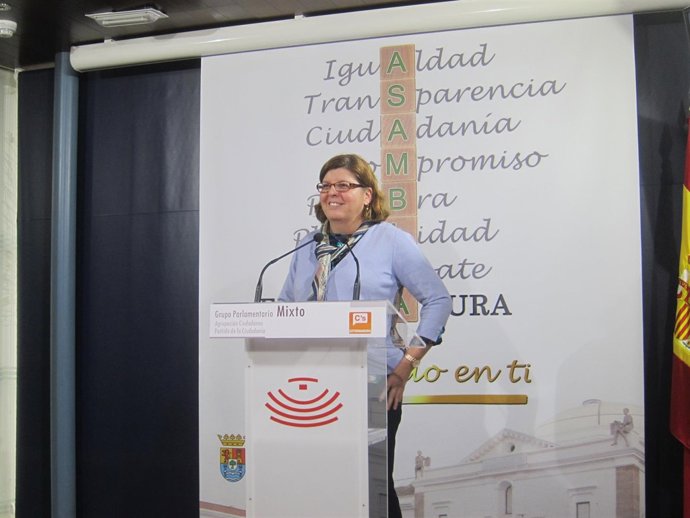 María Victoria Domínguez