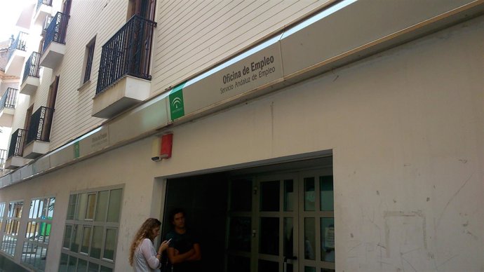 Oficina del SAE de la calle Alfonso XII.