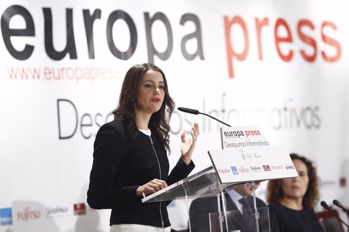 Inés Arrimadas en los Desayunos de Europa Press