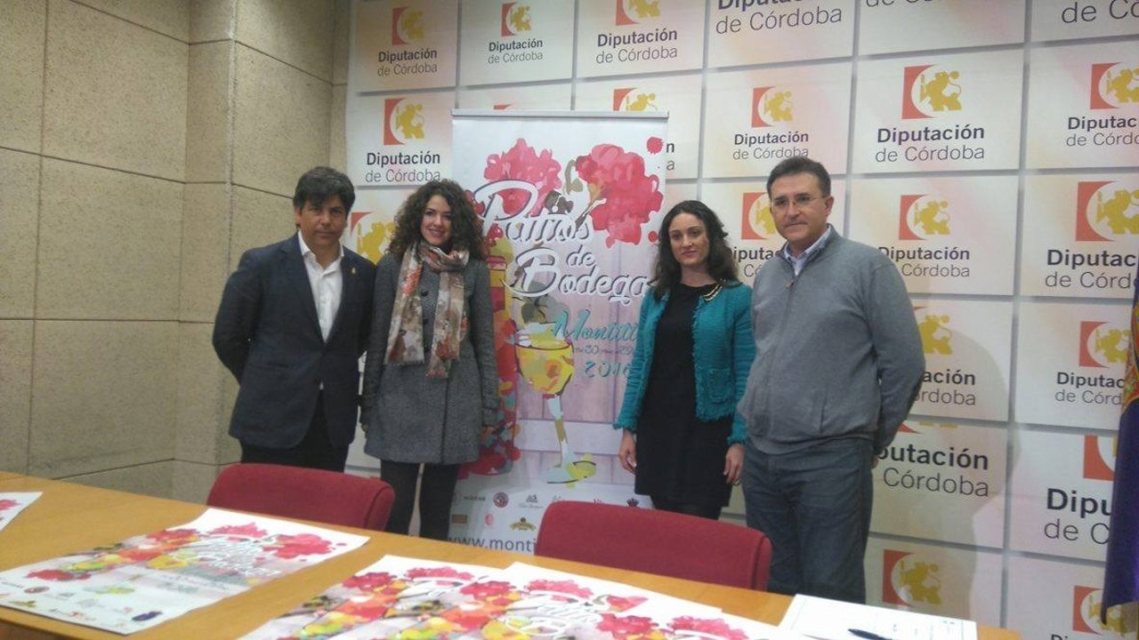 Gómez (dcha.) y Llamas (izda.) durante la presentación de la iniciativa