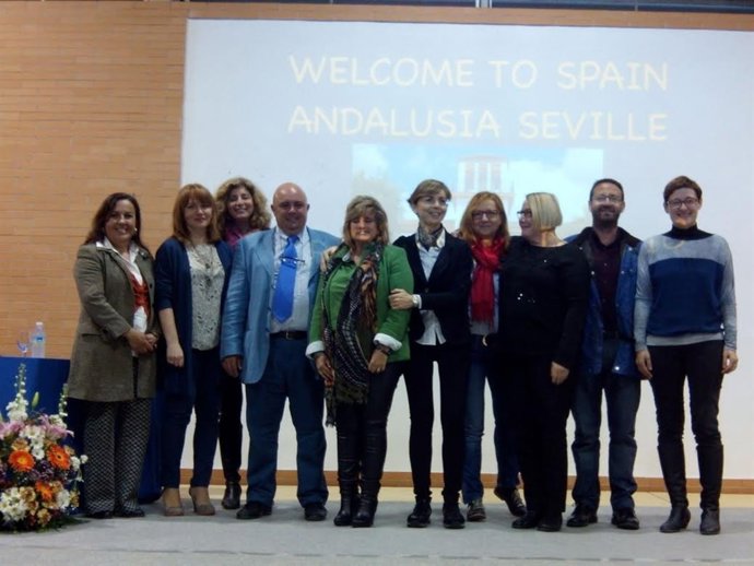 Asisitentes en el I Encuentro de Jóvenes y Profesores 'Flip&Movie'