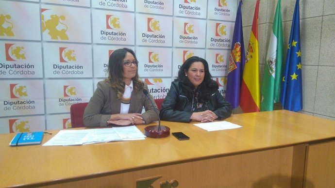 Guijarro (izda.) y Amo presentan las pasantías