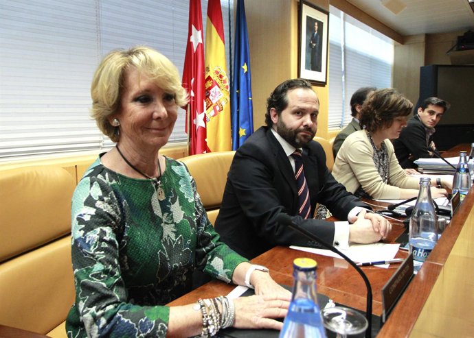 Esperanza Aguirre en la comisión de investigación sobre corrupción