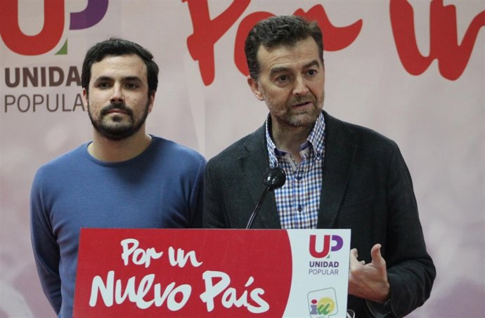 Alberto Garzón y Antonio Maíllo, en rueda de prensa.