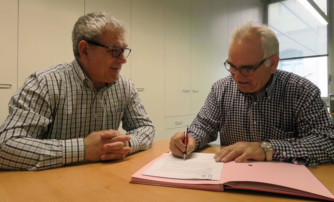 El concejal de Lleida Joan Gómez y Lluís Companys (Casal d'Amics de Cuba)