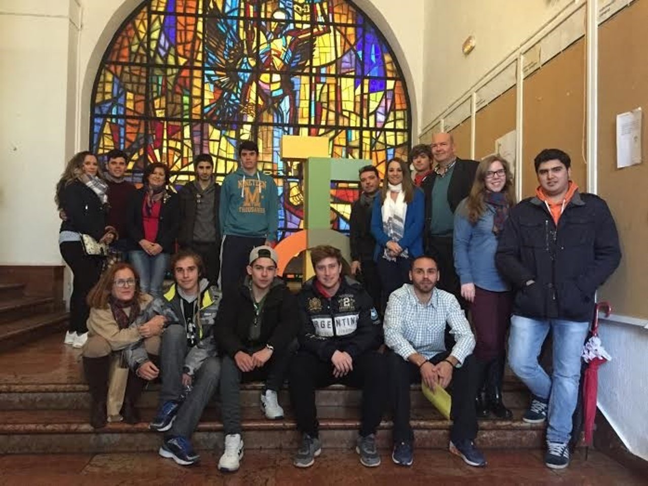 Ruiz (centro) durante la inauguración de los actos conmemorativos  