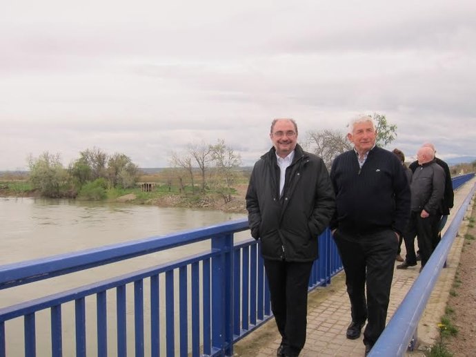 Javier Lambán visita Novillas.