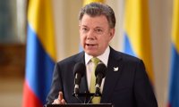 Santos pide más efectividad contra la evasión tributaria