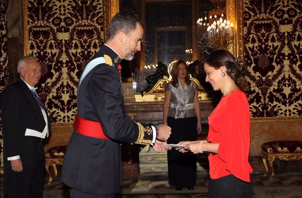 María de las Mercedes de la Guardia de Corró recibe credenciales de Felipe VI