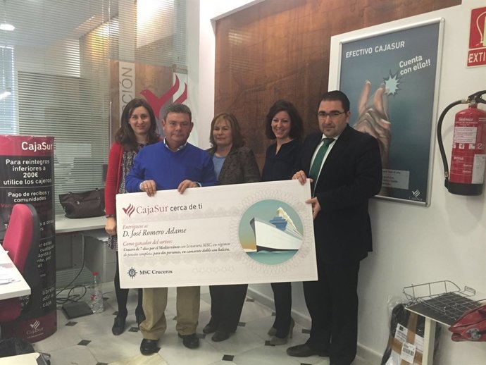 Entrega del premio al ganador de La Carlota
