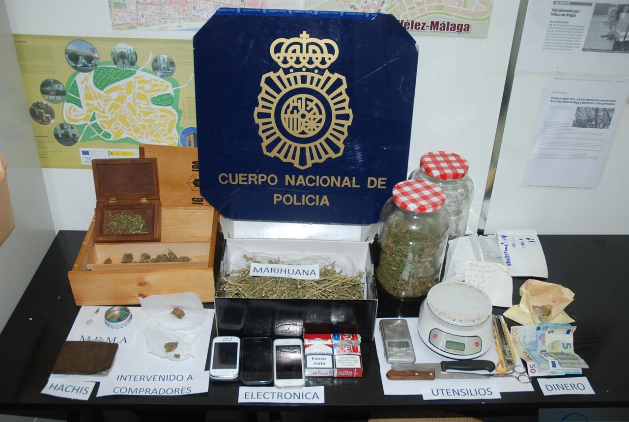 Policía Nacional droga incautada en Vélez-Málaga