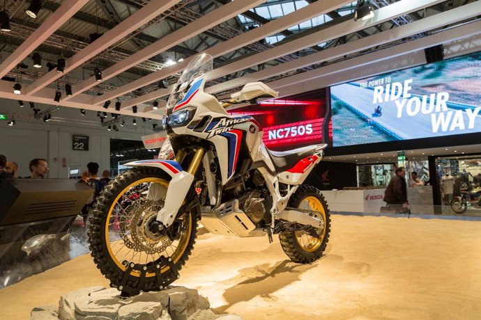 Africa Twin Adventure Sports Concept 