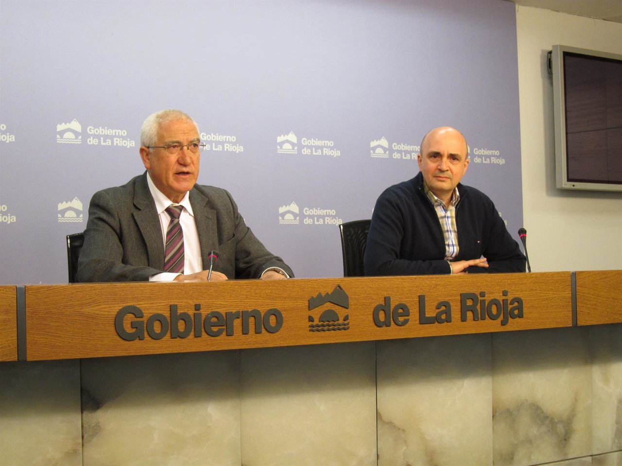 Presentación dos grupos de nivel C2 de inglés  la Escuela de Idiomas de Logroño