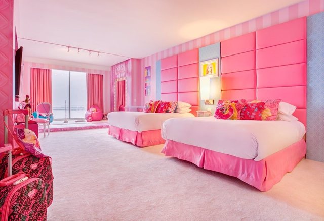 El hotel de online barbie