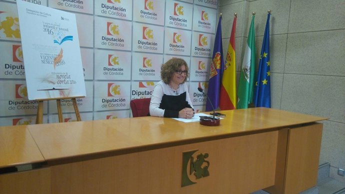 Marisa Ruz presenta las convocatorias de los certámenes literarios