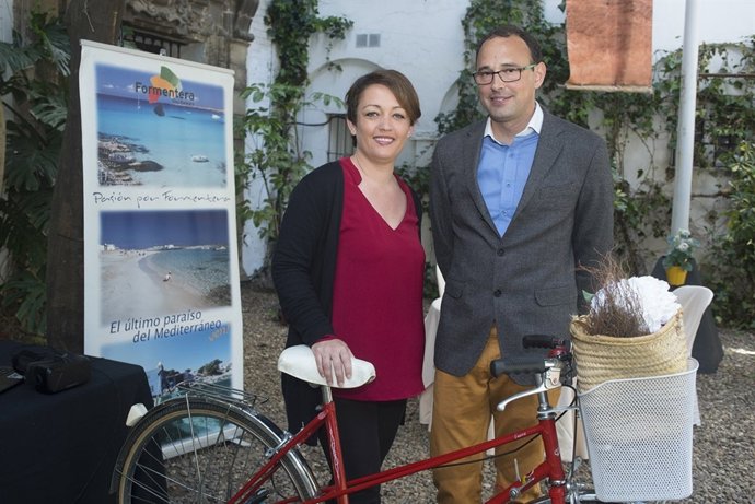 Alejandra Ferrer y CarlosBernús.