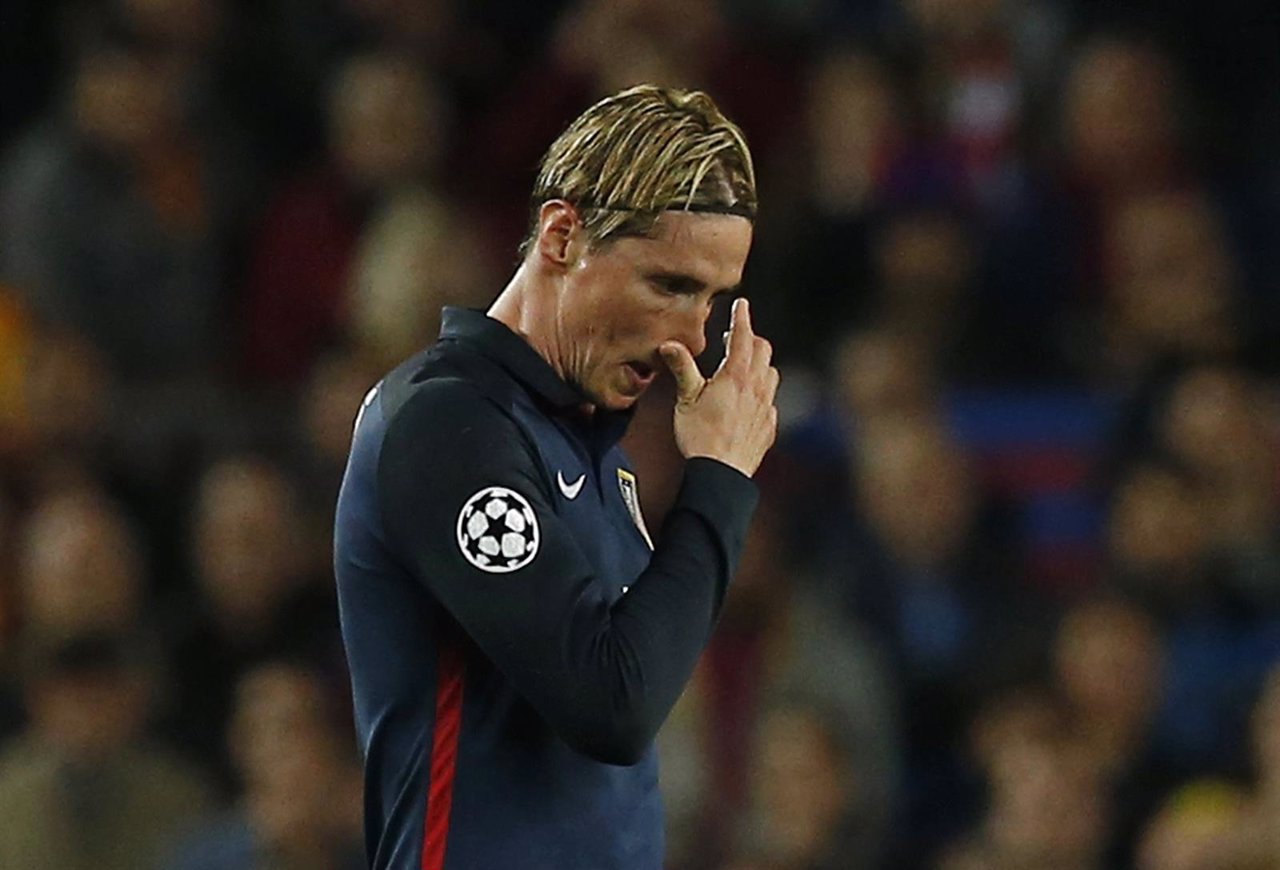 Fernando Torres tras ser expulsado en el Camp Nou