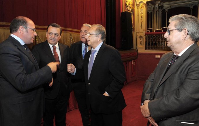 El presidente en el acto de Amefmur