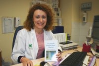 Rehabilitadora del Macarena, premiada por su libro sobre la disfagia