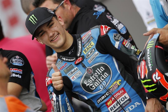 Aron Canet feliz tras su resultado 