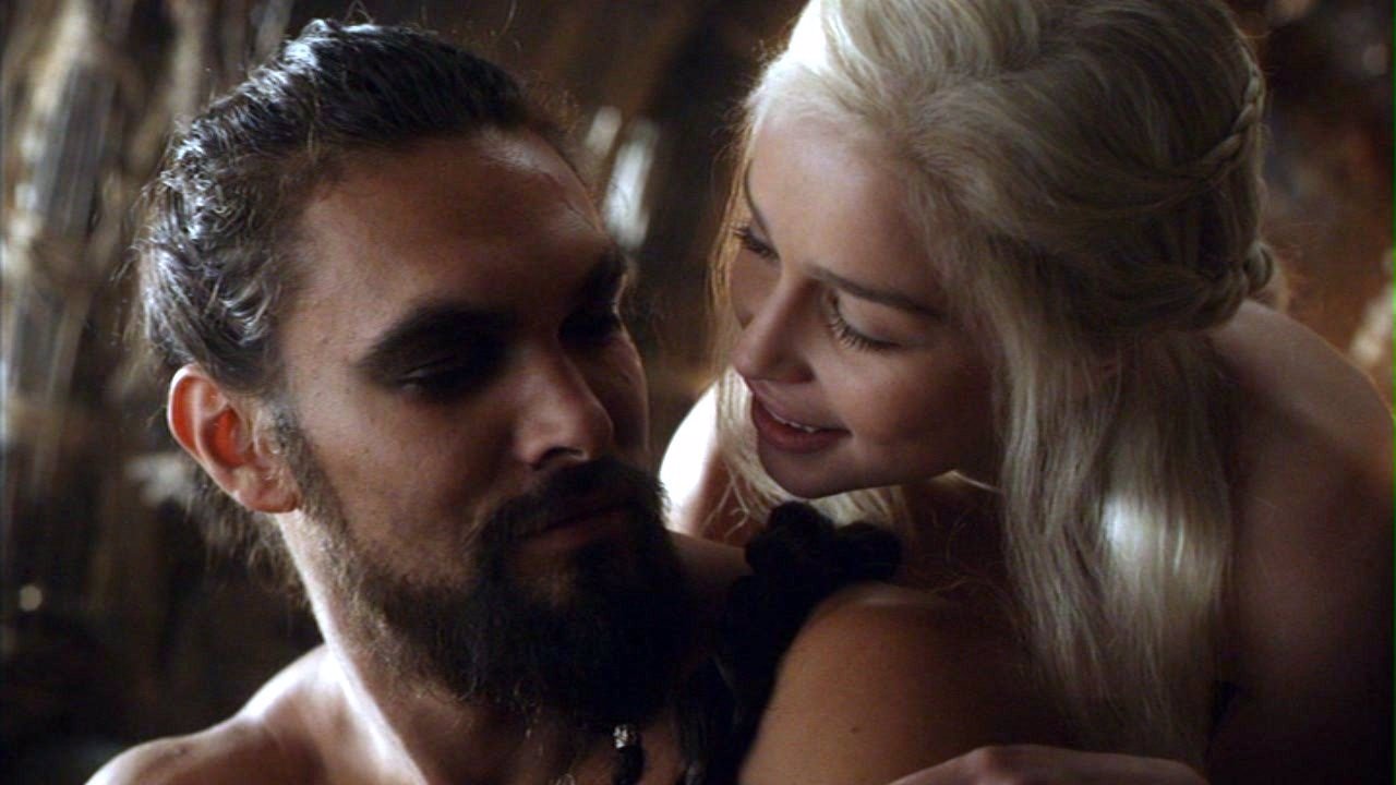 Kharl Drogo y Daenerys en un fotograma de 'Juego de Tronos'