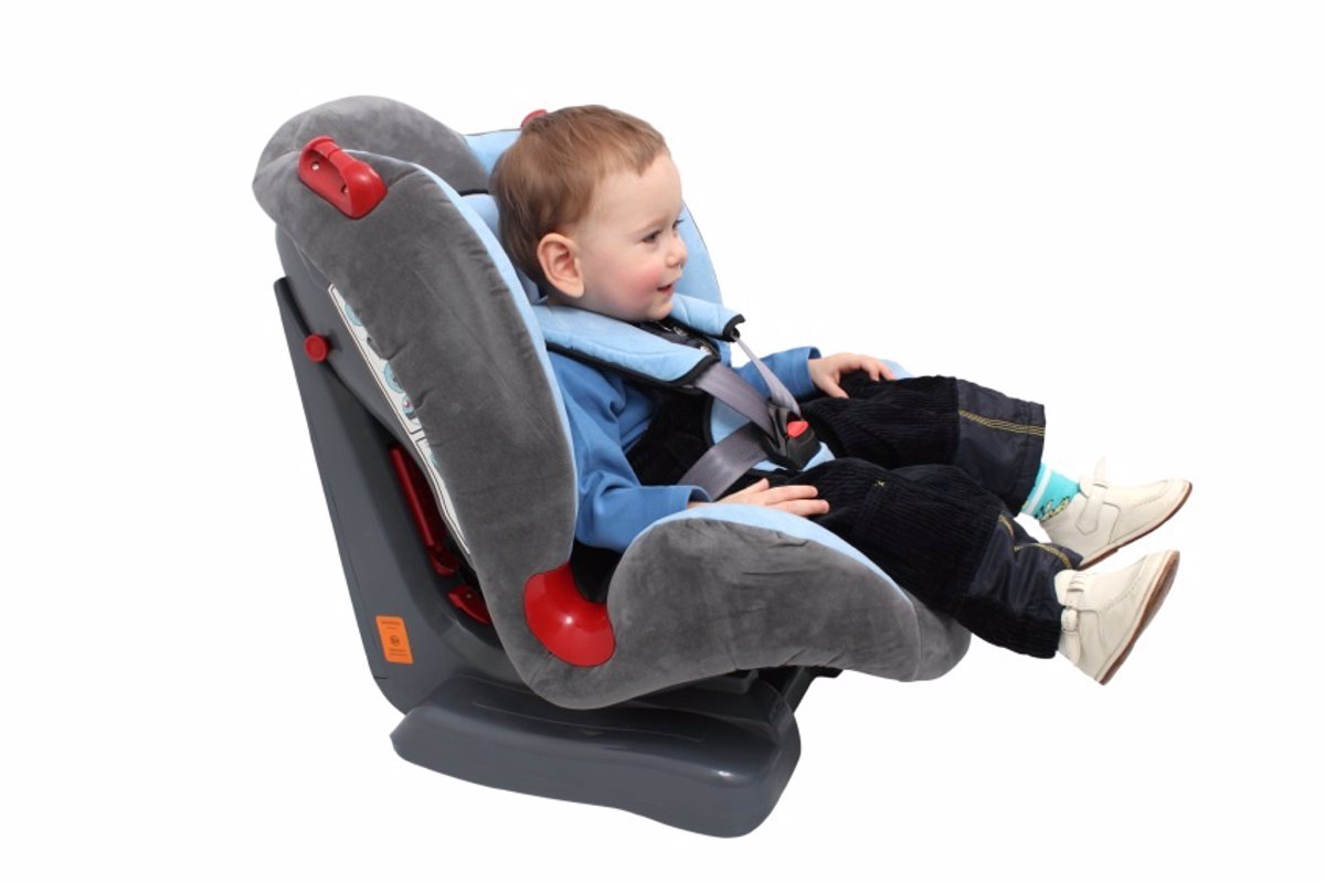 Normas para llevar a los niños en ¿qué silla de auto necesito?