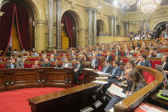 Pleno del Parlament