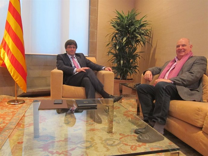 Pte. Carles Puigdemont, Lluís Rabell (SíQueEsPot)