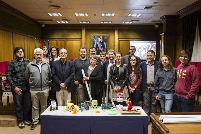 Los equipos participantes en el 'Tecnoencuentro 2016'  proceden de toda Almería.