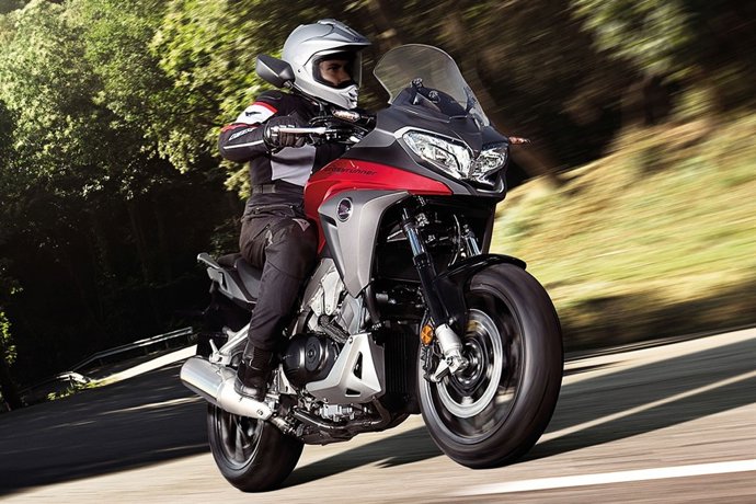 VFR 800X Crossrunner