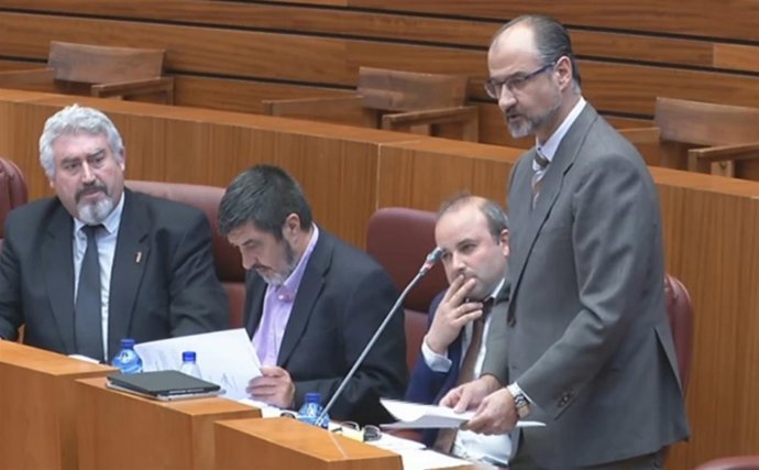 Luis Fuentes, en las Cortes de CyL. 