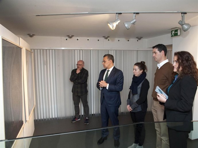 Inauguración muestra Arte Joven