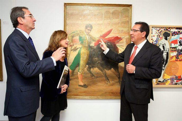 Inauguración exposición 'Tauromaquia. Subasta benéfica' en Sevilla