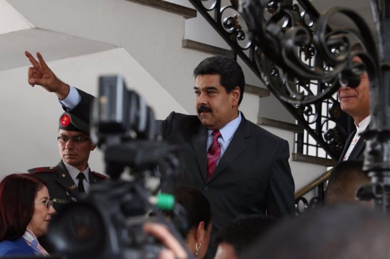 Maduro evitará la privatización de proyectos sociales