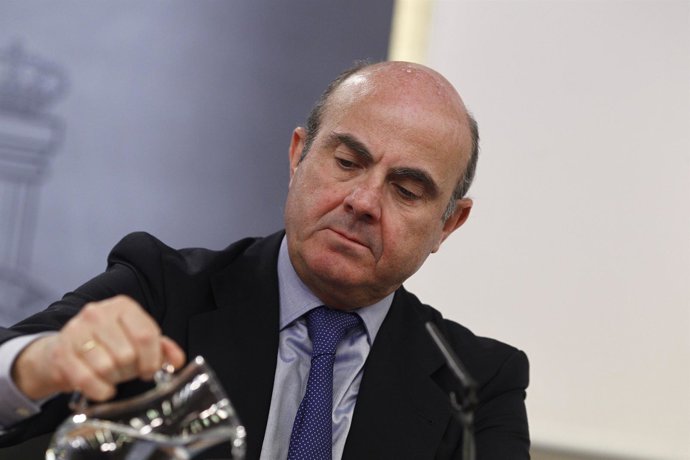 Luis de Guindos tras el Consejo de Ministros