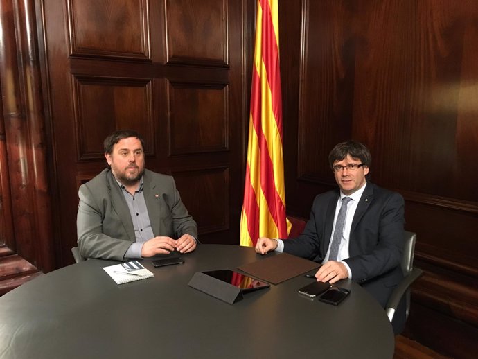 El vicepresidente del Govern Oriol Junqueras, y el presidente Carles Puigdemont