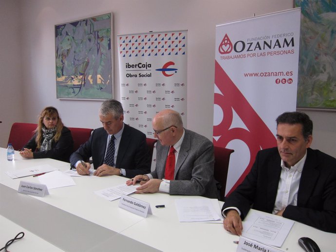 Ibercaja y Ozanam han renovado su colaboración en el proyecto Llaves Solidarias