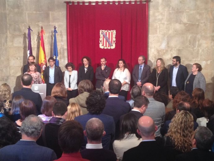 Toma de posesión de los nuevos consellers