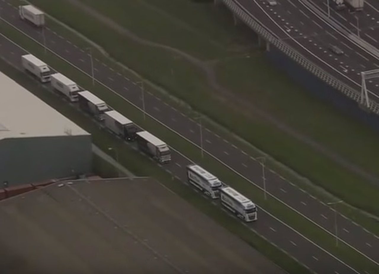 Flota camiones inteligentes recorren Europa