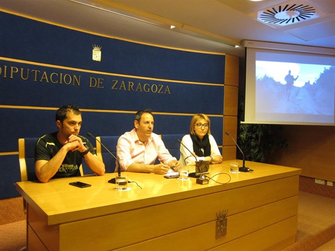 Moreno, Gracia y Remírez han presentado las 'KDRTRAIL' en la DPZ