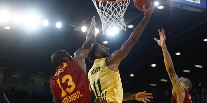 DJ Seeley en el Herbalife Gran Canaria - Galatasaray