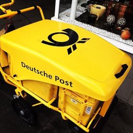 Carro de reparto de correos de Deutsche Post
