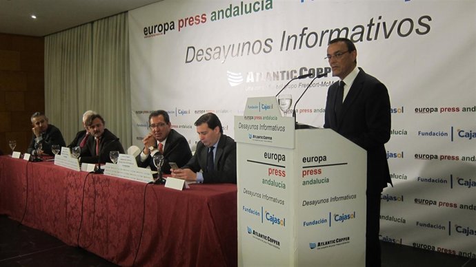 Presidente de Diputación de Huelva, Ingnacio Caraballo, desayunos Europa Press