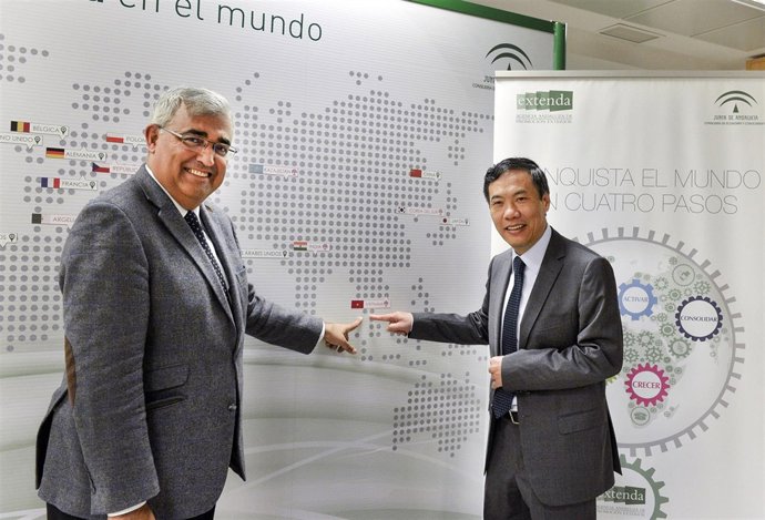 Antonio Ramírez de Arellano y Nguyen Ngoc Binh.