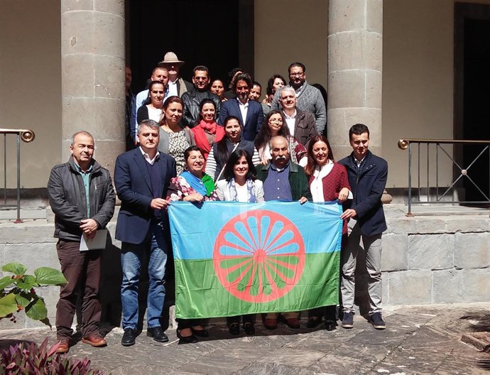 Conmemoración del Día Internacional del Pueblo Gitano en el Parlamento