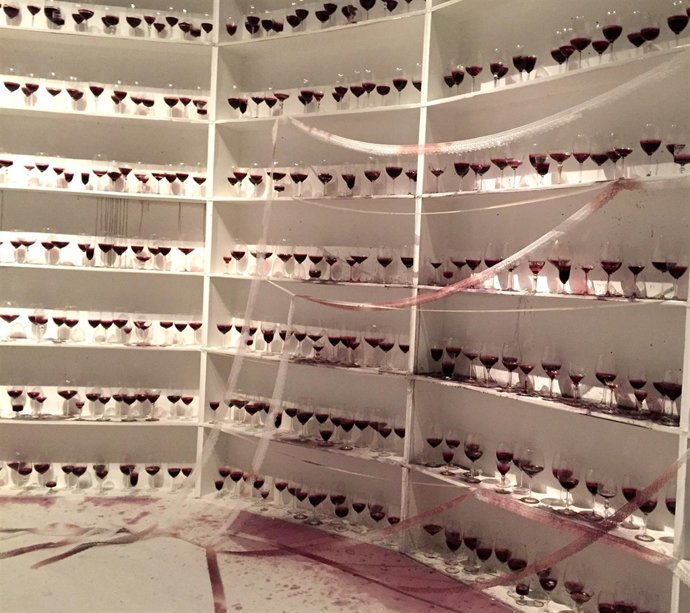 Performance de Greta Alfaro en La Gallera