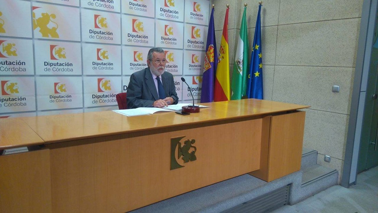 Blanco explica la inversión para la renovación de infraestructuras hidráulicas